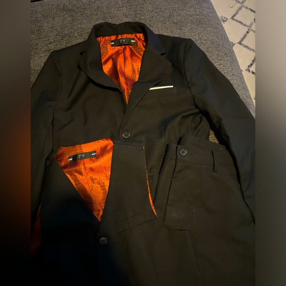 Other - Boys SIZE 7 Suit set